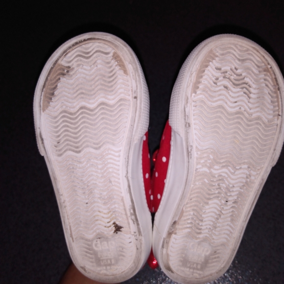 Limited Edition Minnie Mouse Sneakers - Picture 2 of 4
